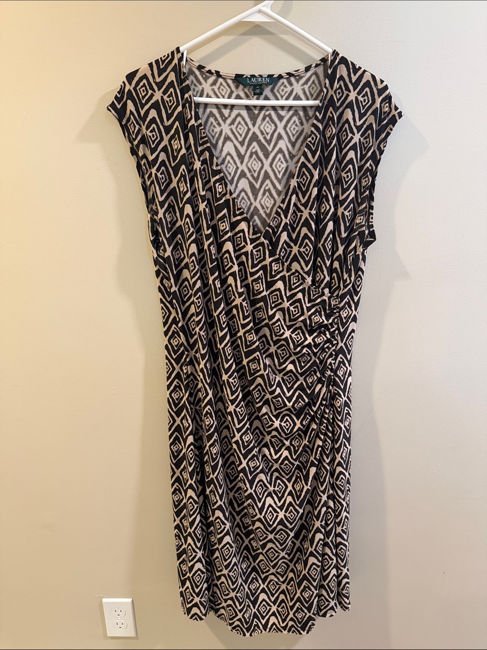 Lauren Ralph Lauren Black & Cream Geometric Faux-Wrap Dress